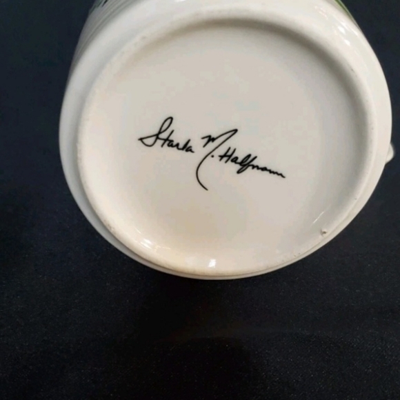 Anthropologie Petal Palette Monogram Letter P Mug - Picture 4 of 7